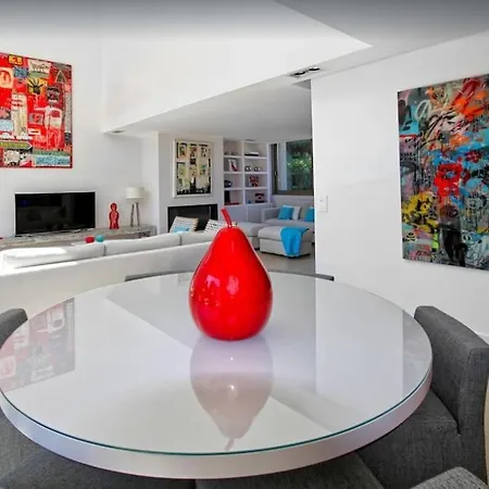 Contemporary Luxury In *