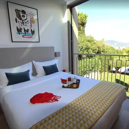 Contemporary Luxury In * Saint-Tropez